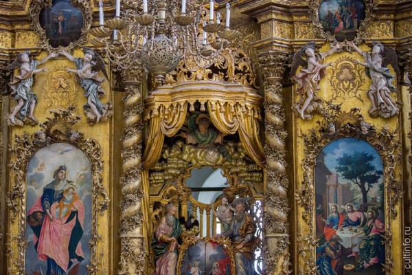 Иконостас Троицкого собора Троице-Гледенского монастыря – барокко русского севера